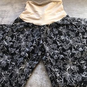 Motherhood stretchy pants